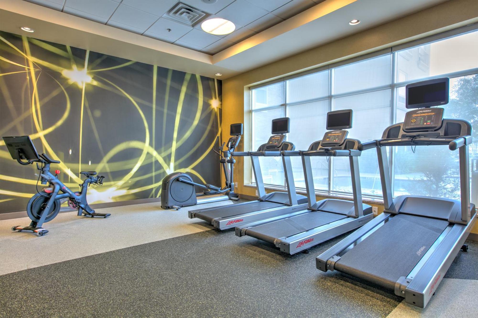 Hilton Garden Inn Dallas Arlington Ngoại thất bức ảnh